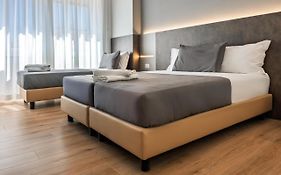 Liliya Rooms